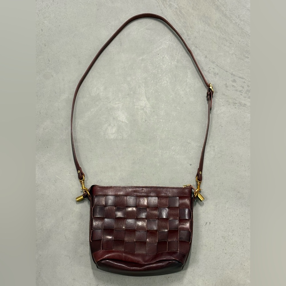 Chic Woven Leather Venture Crossbody Bag in Rich Brown - Picture 6 of 8